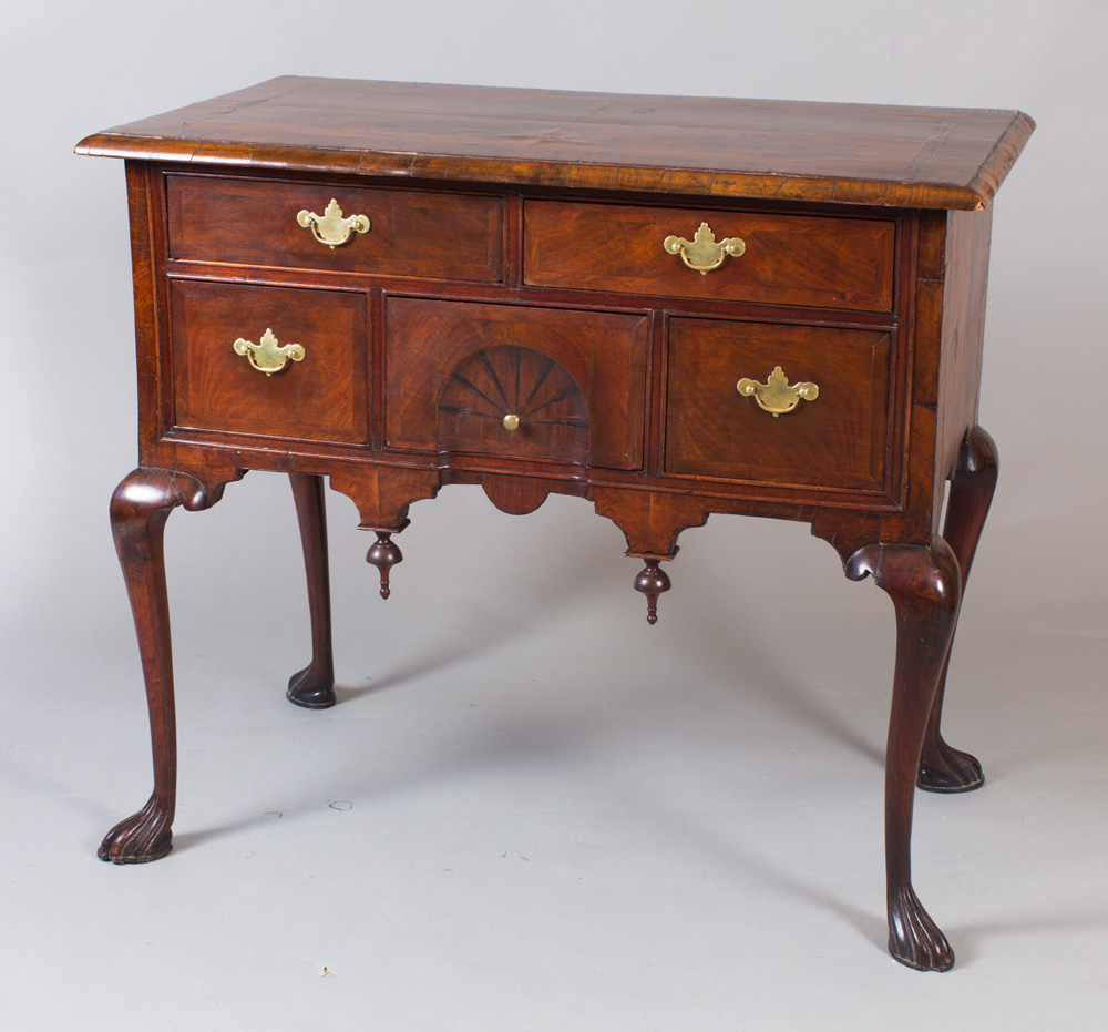 An exceptionally rare Boston area dressing table